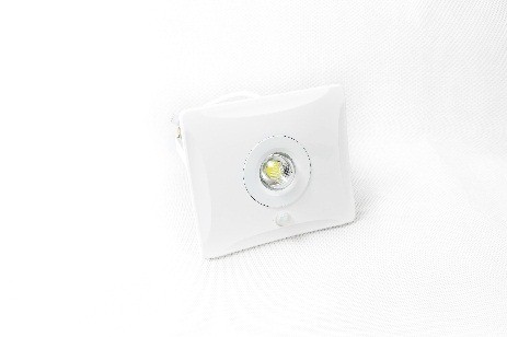 PROJECTEUR EXTERIEUR