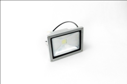 PROJECTEUR EXTERIEUR