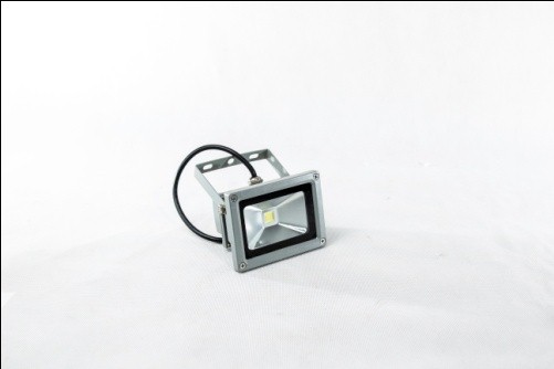 PROJECTEUR EXTERIEUR